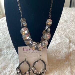 Lia Sophia Seabreeze  Silver Necklace and Earring Set